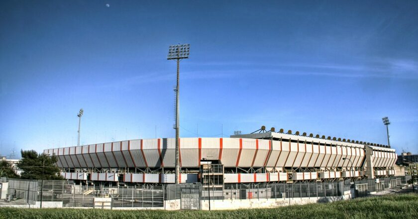 Taranto: Stadio “Iacovone”, Taranto-Crotone si giocherà a porte chiuse