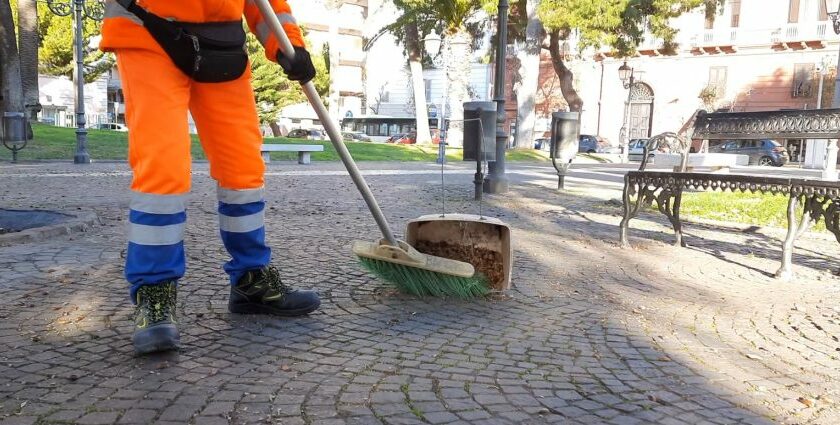 Attività di contrasto all’abbandono di ingombranti sul territorio e conferimento degli RSU fuori orario ed all’esterno dei cassonetti.