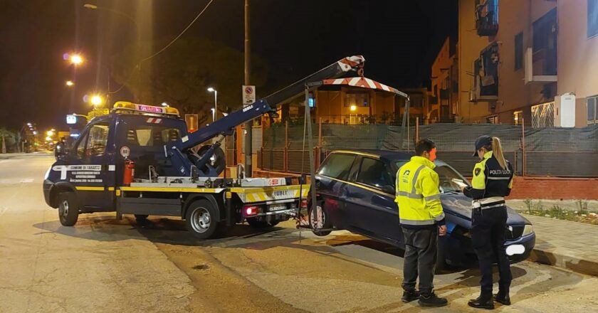 Deiezioni canine, rifiuti e pulizia notturna delle strade, controlli a tappeto della Polizia Locale